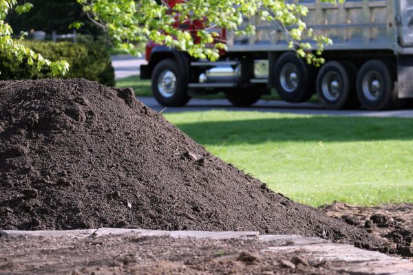 Yard Dirt Delivery in Annapolis