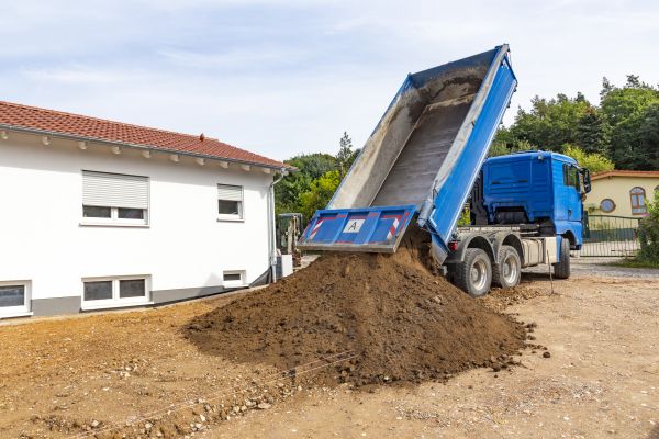 Garden Dirt Delivery in Annapolis