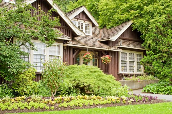 Log Home Landscaping in Annapolis